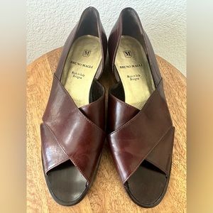 Vintage Bruno Magli Women’s Leather Flats Size 37.5 IT/EU Made in Bologna Italy